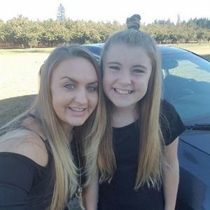 Meet your Posher, Lacey